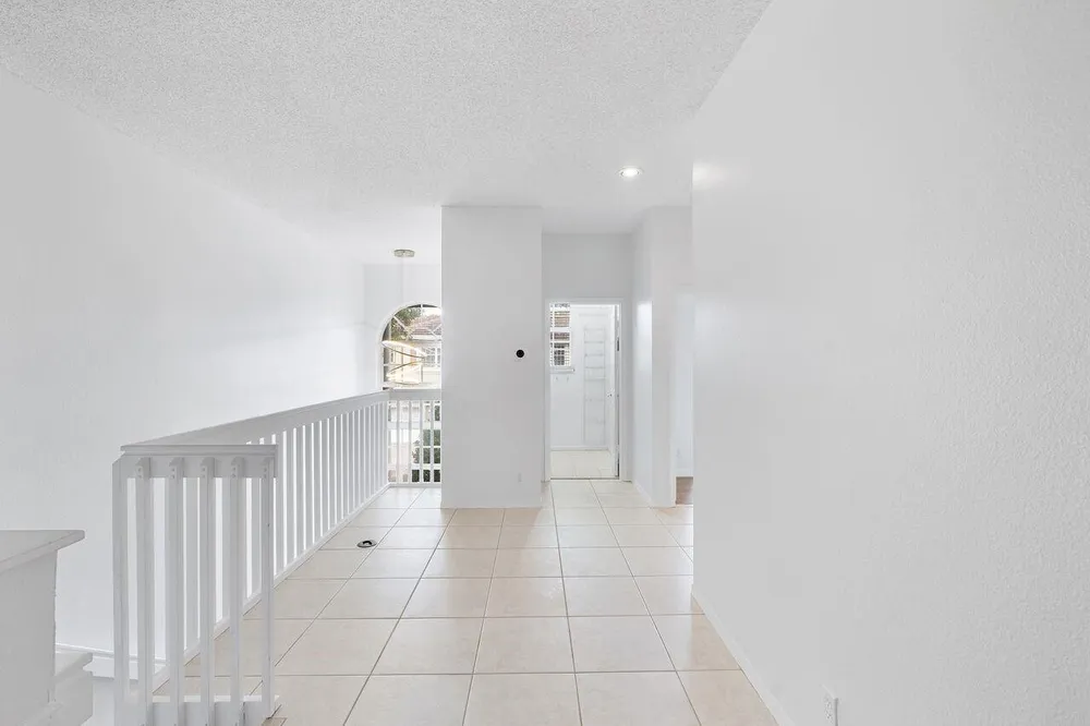 12342 NW 10th Dr, Coral Springs, FL 33071
