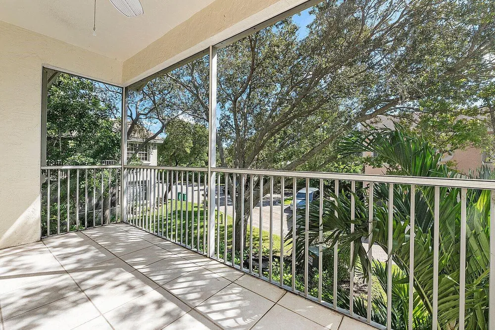 12342 NW 10th Dr, Coral Springs, FL 33071