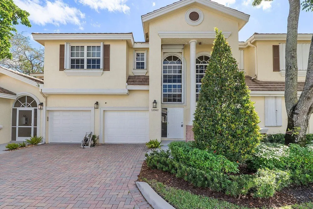 12342 NW 10th Dr, Coral Springs, FL 33071