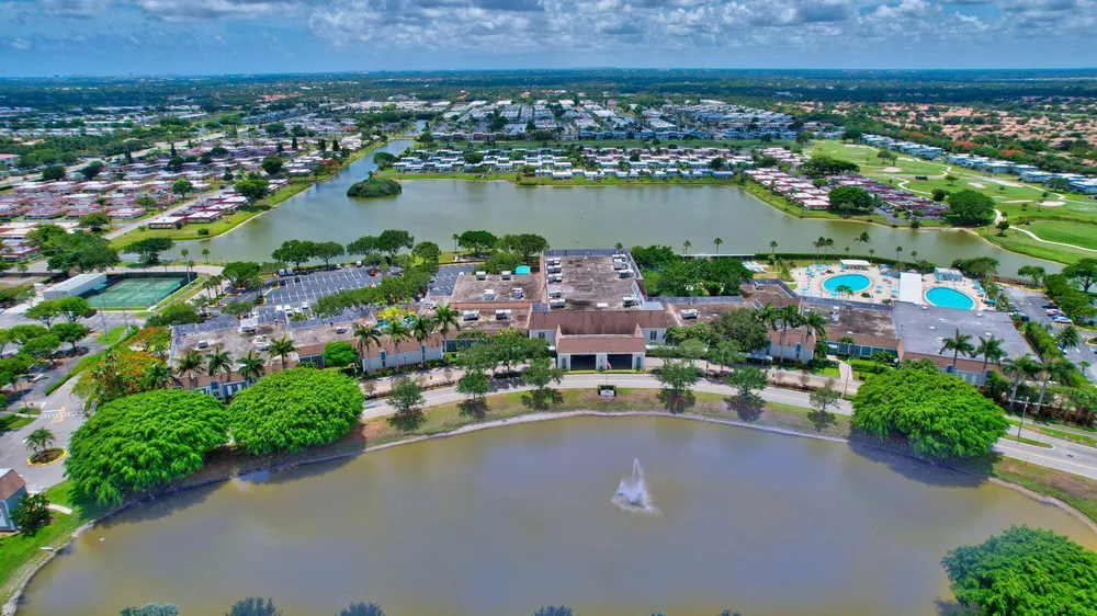 212 Monaco Way, Delray Beach, FL 33446