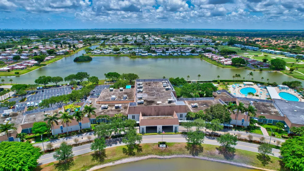 212 Monaco Way, Delray Beach, FL 33446