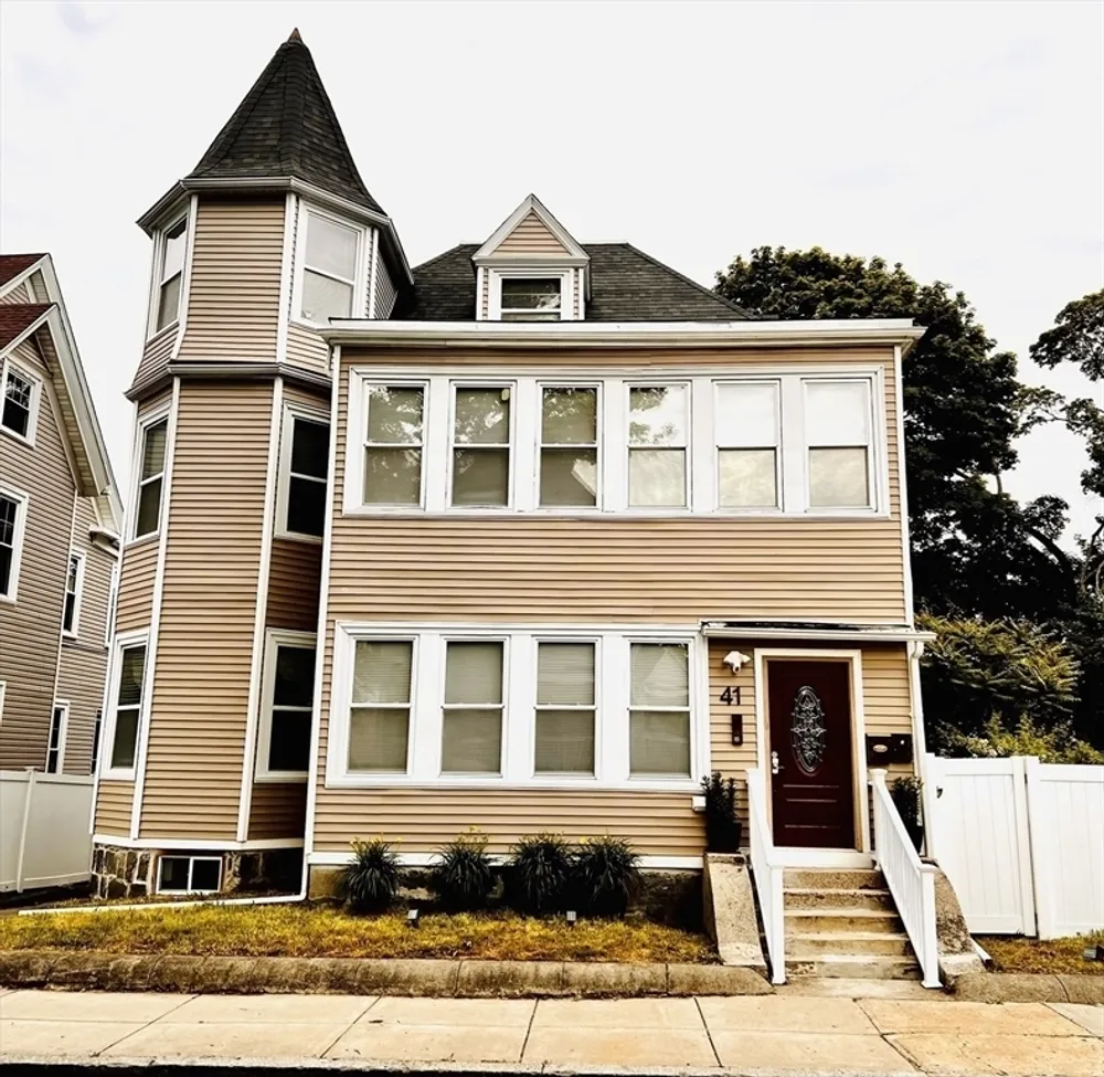41 Gleason St, Boston, MA 02121