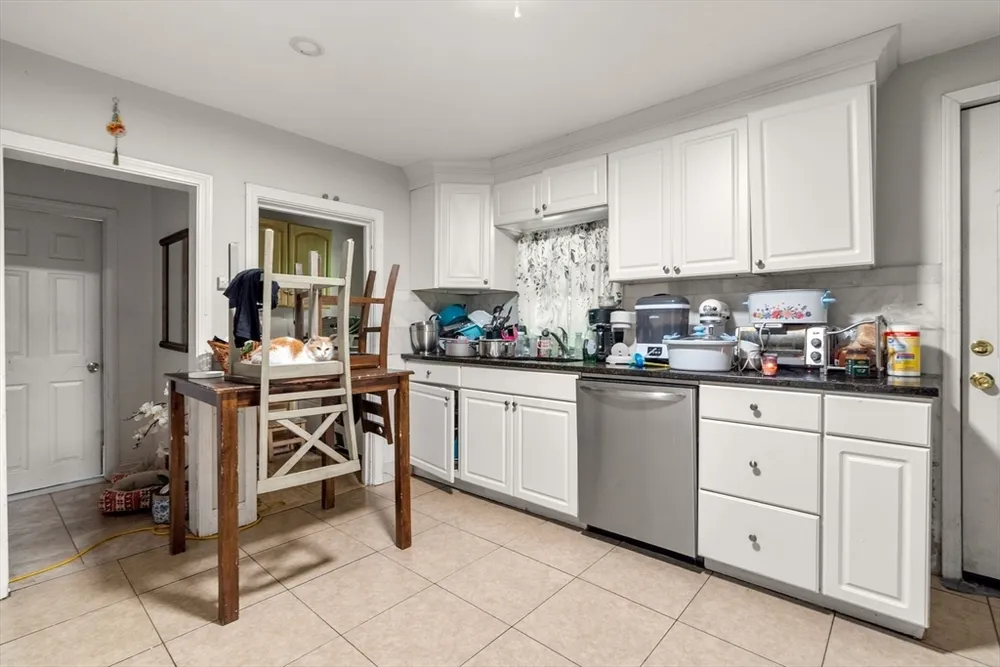 548 Salem St, Malden, MA 02148