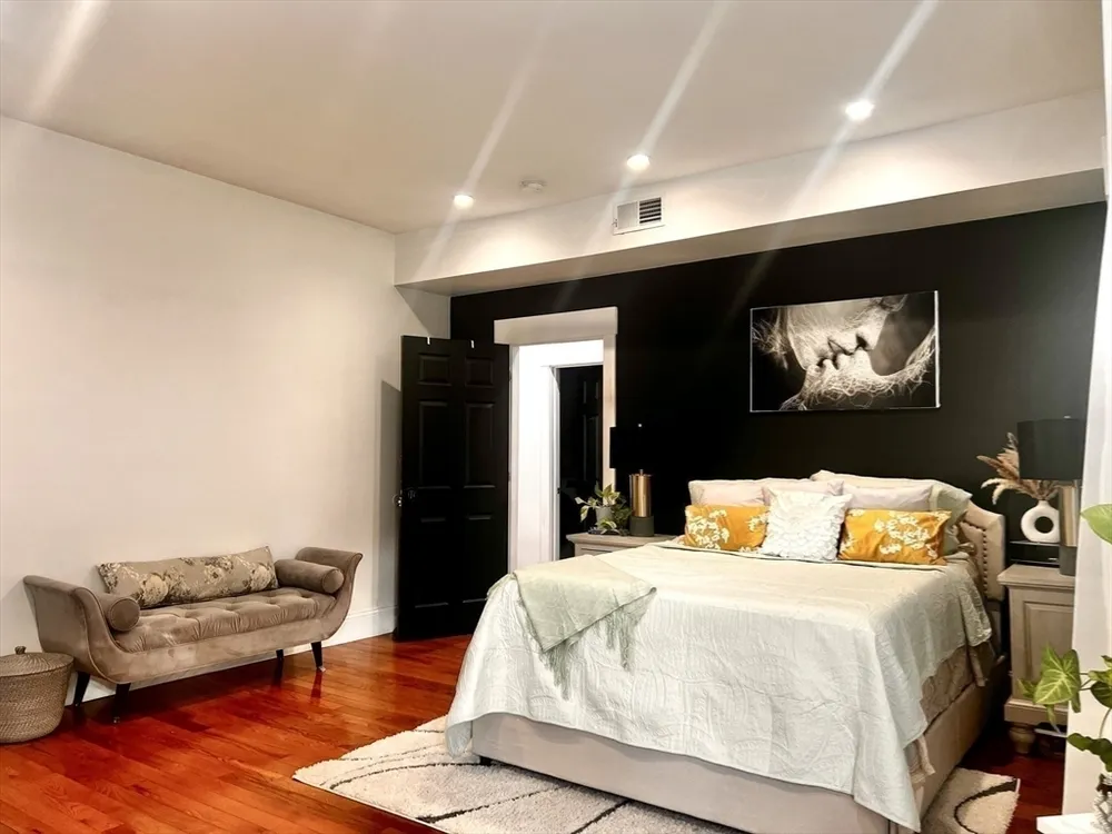 41 Gleason St, Boston, MA 02121