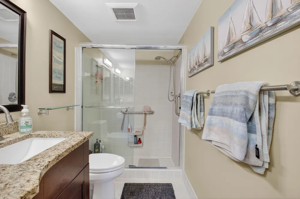 10663 Ocean Palm Way, Boynton Beach, FL 33437