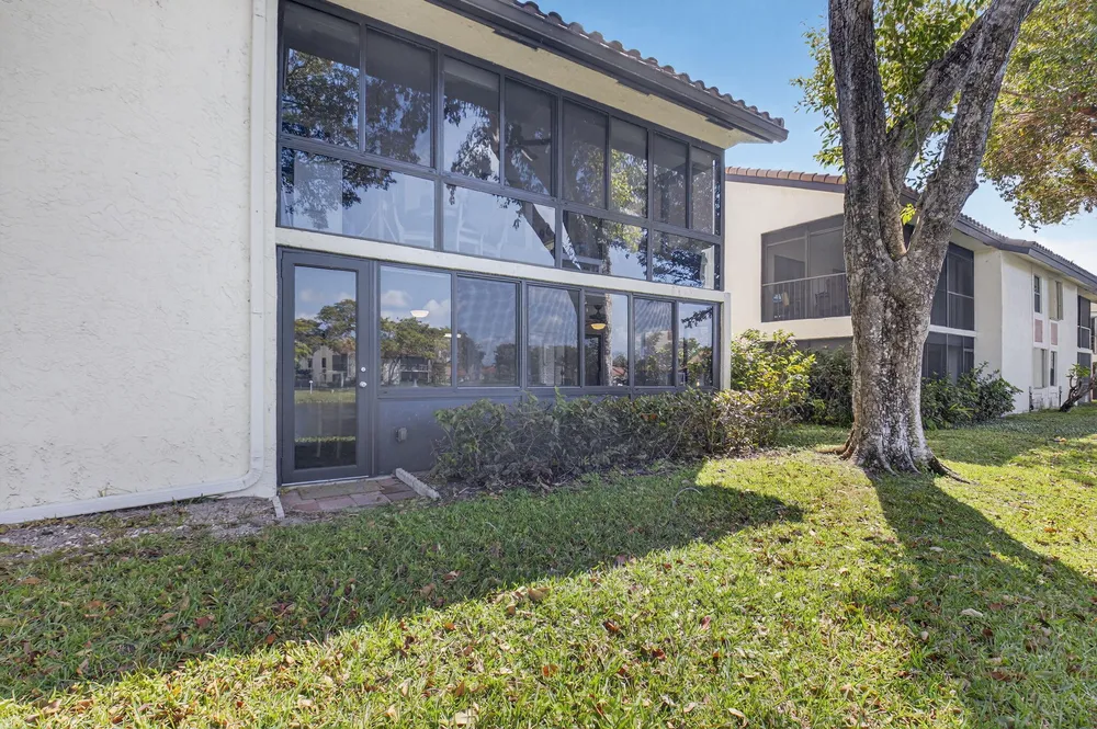 10663 Ocean Palm Way, Boynton Beach, FL 33437