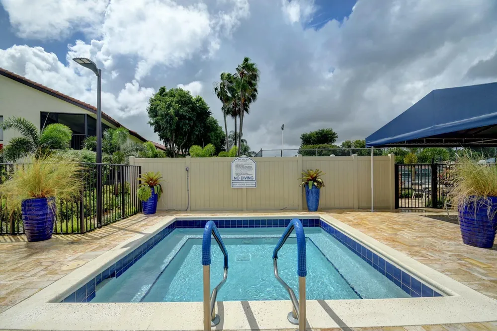10663 Ocean Palm Way, Boynton Beach, FL 33437