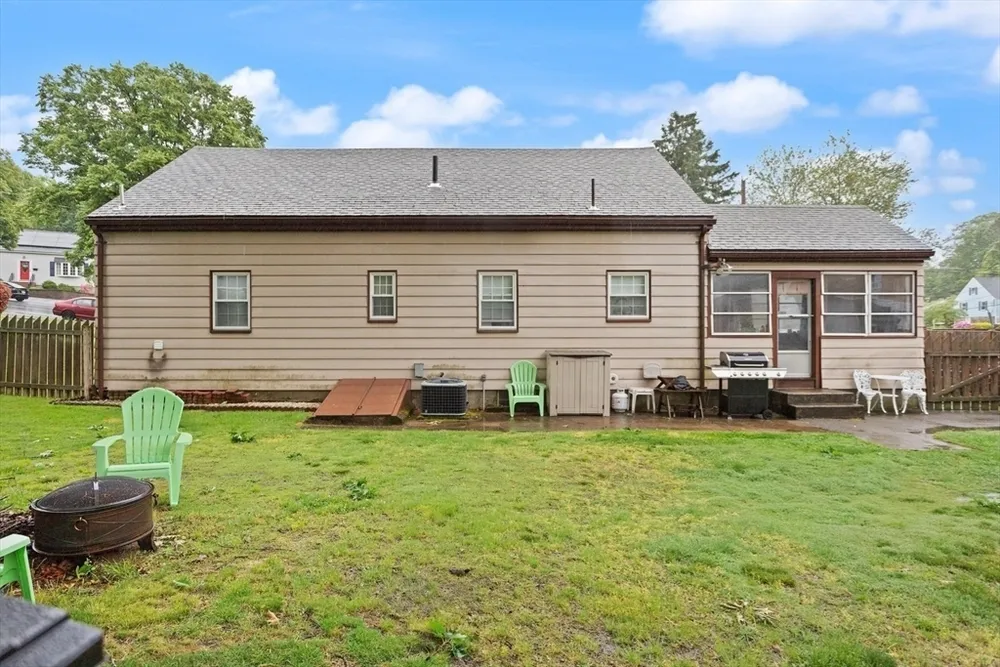 12 Stangus Rd, Lynn, MA 01905