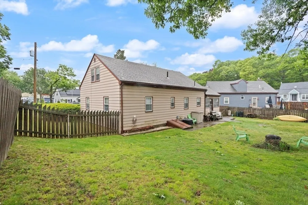 12 Stangus Rd, Lynn, MA 01905