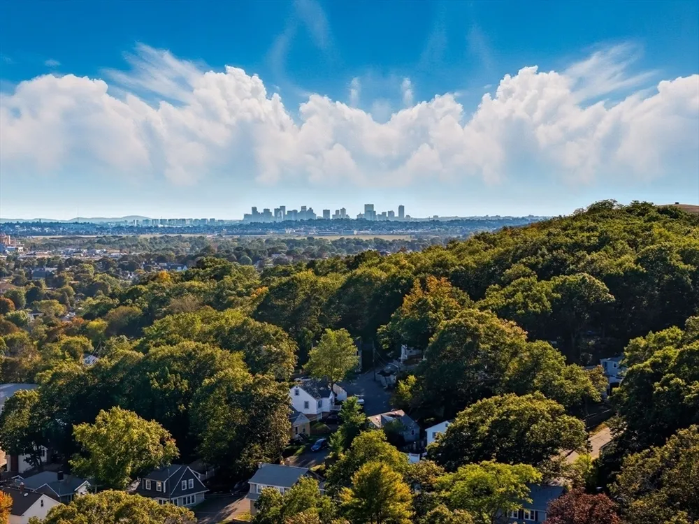 12 Stangus Rd, Lynn, MA 01905