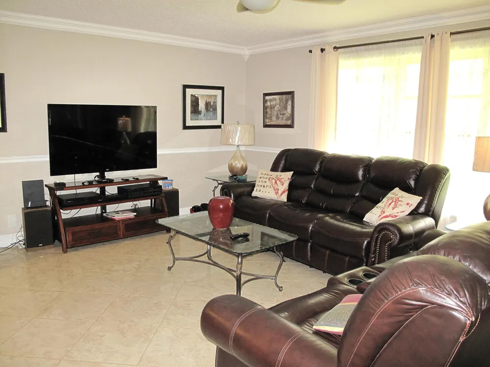 892 High Point Blvd N, Delray Beach, FL 33445