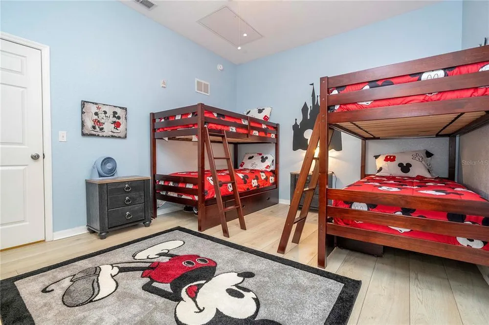 3050 Pirates Retreat Ct, Kissimmee, FL 34747