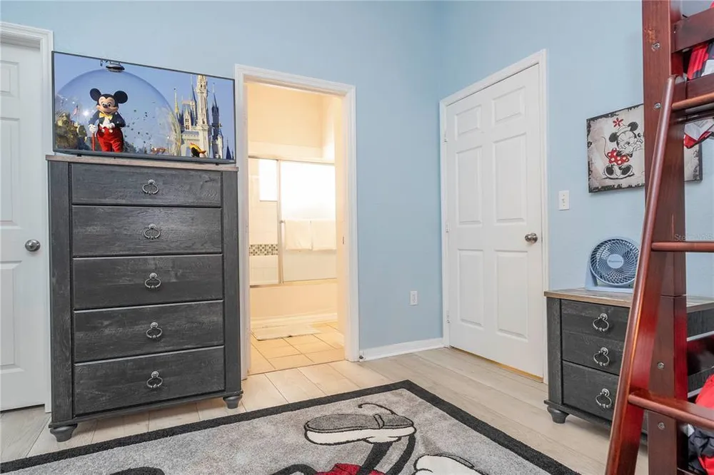 3050 Pirates Retreat Ct, Kissimmee, FL 34747