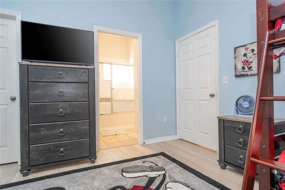 3050 Pirates Retreat Ct, Kissimmee, FL 34747