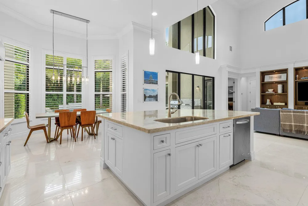 8748 Lewis River Rd, Delray Beach, FL 33446
