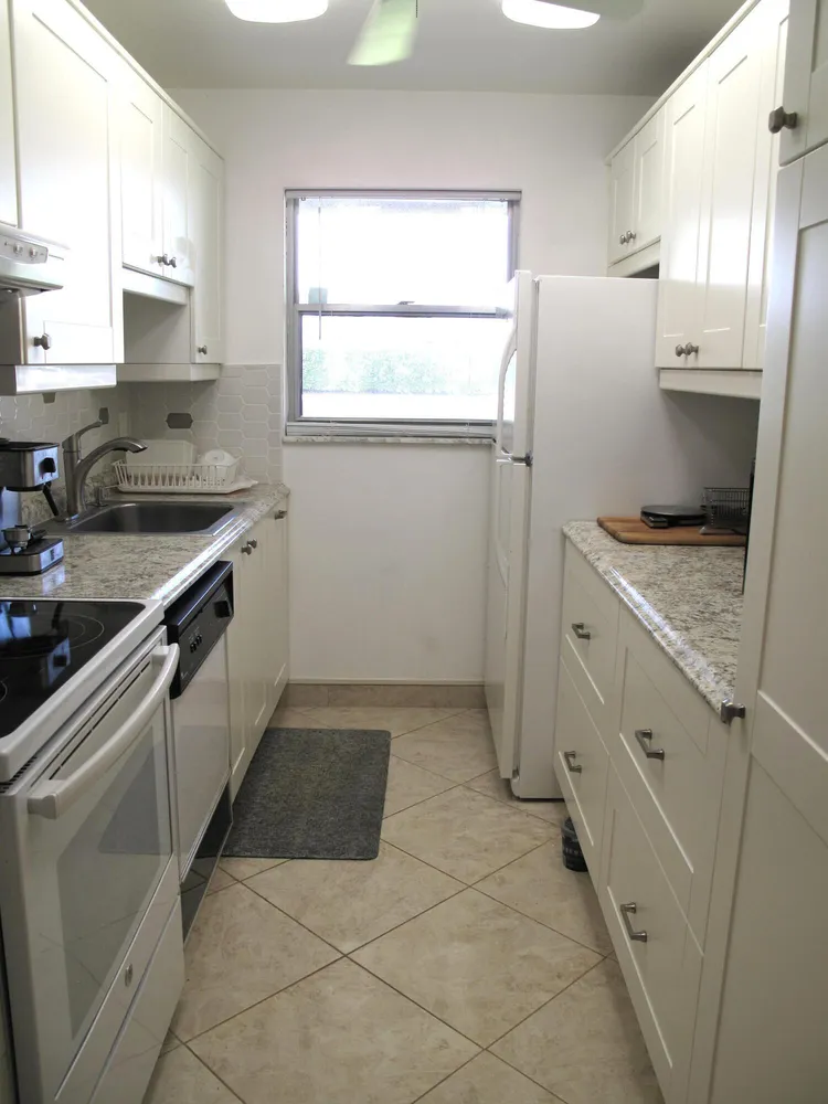 892 High Point Blvd N, Delray Beach, FL 33445