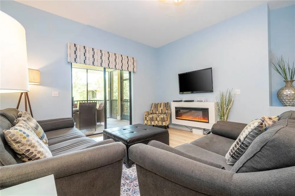 3050 Pirates Retreat Ct, Kissimmee, FL 34747