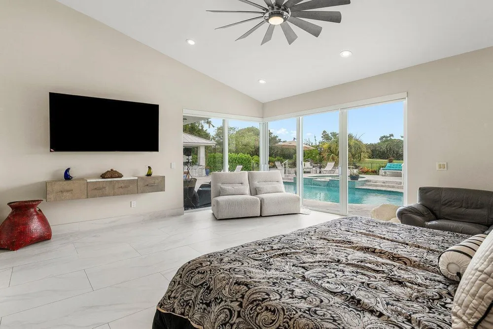 11164 Boca Woods Ln, Boca Raton, FL 33428