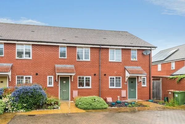 Ampthill Way, Faringdon, Oxfordshire,...