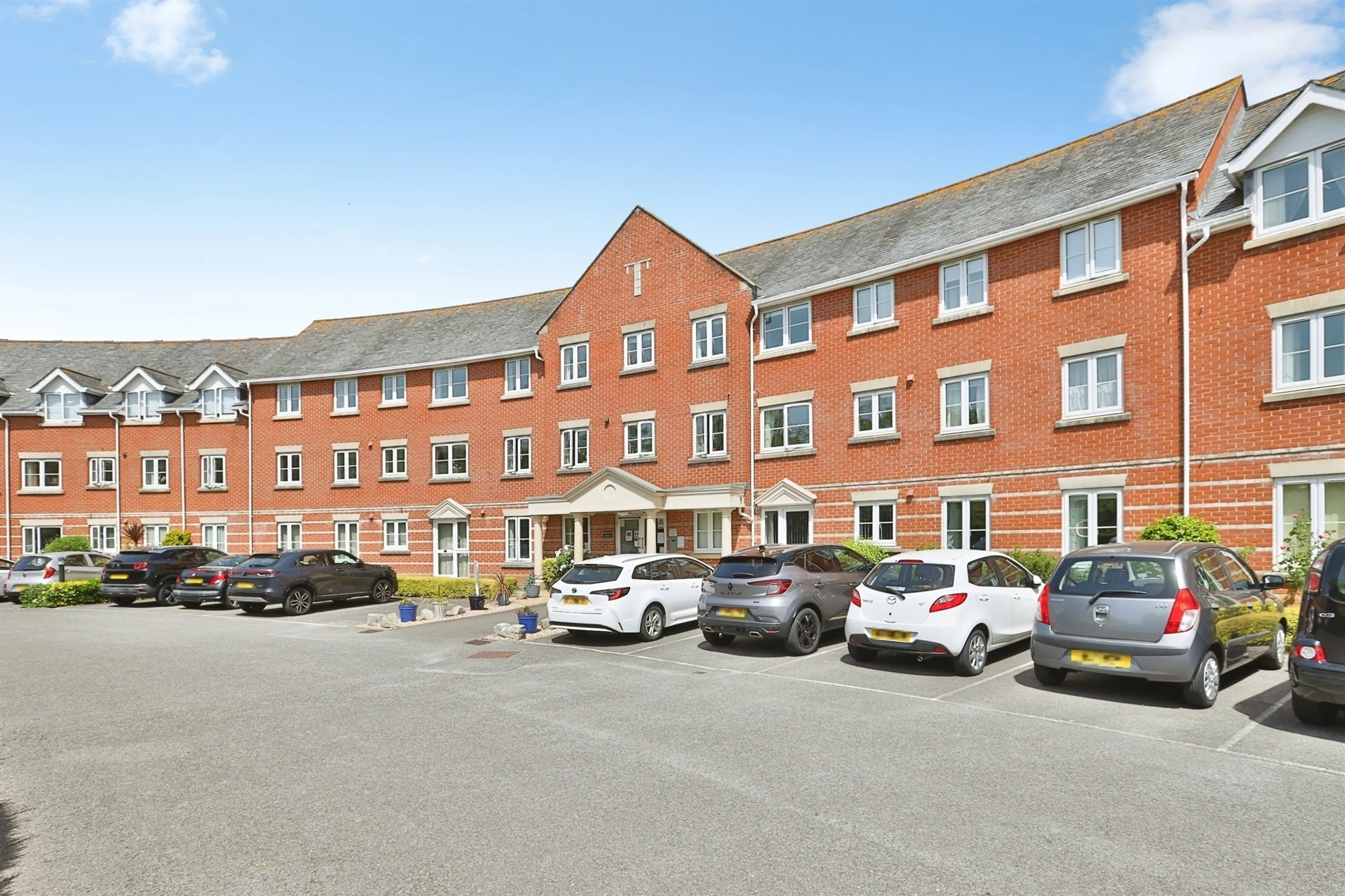 Property photo 0