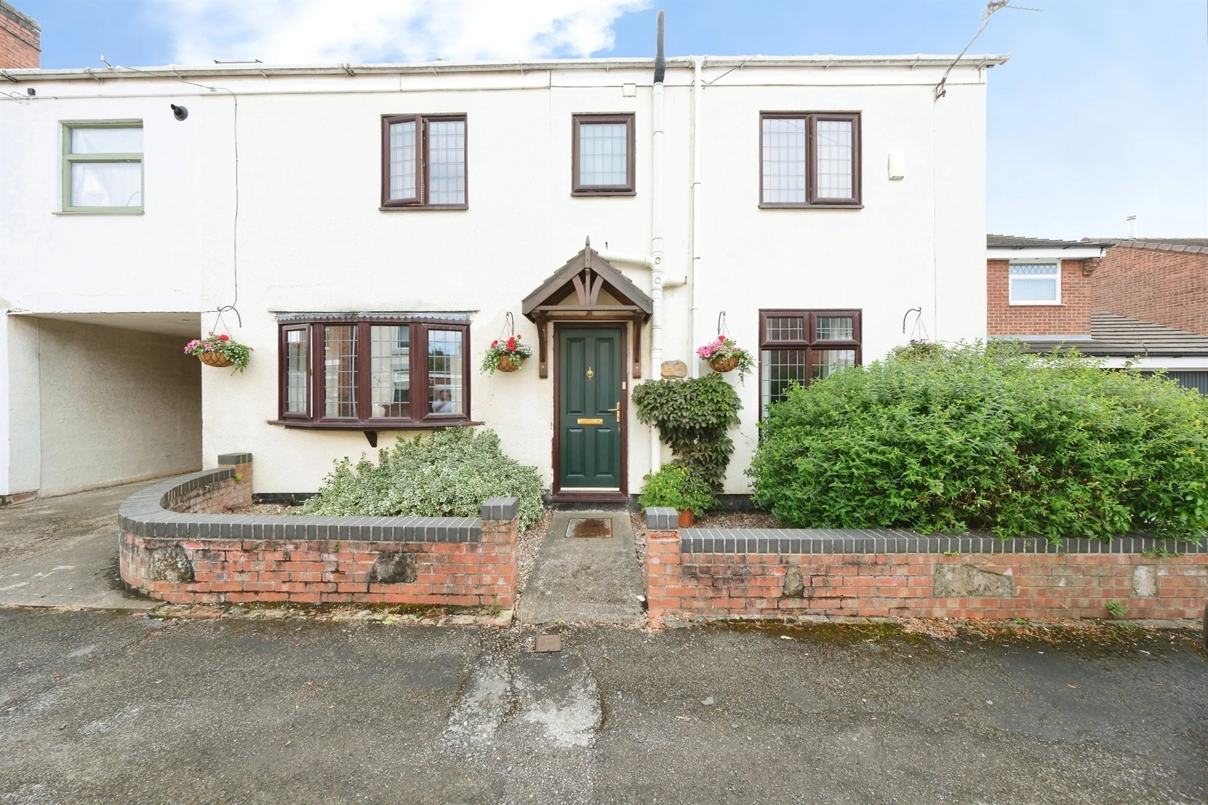 Property photo 0