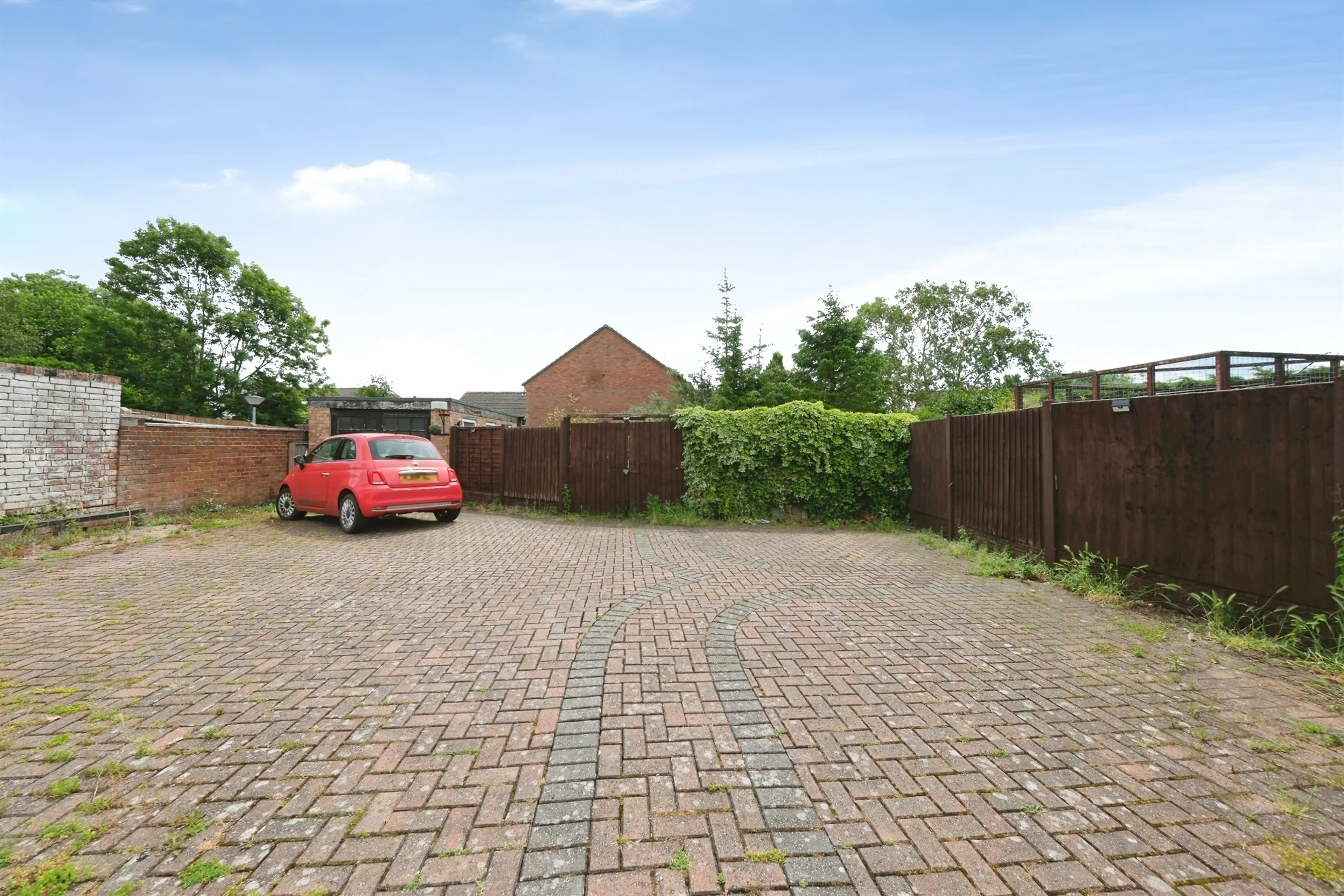 Property photo 16