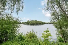 The Worple, Wraysbury, TW19 photo 10