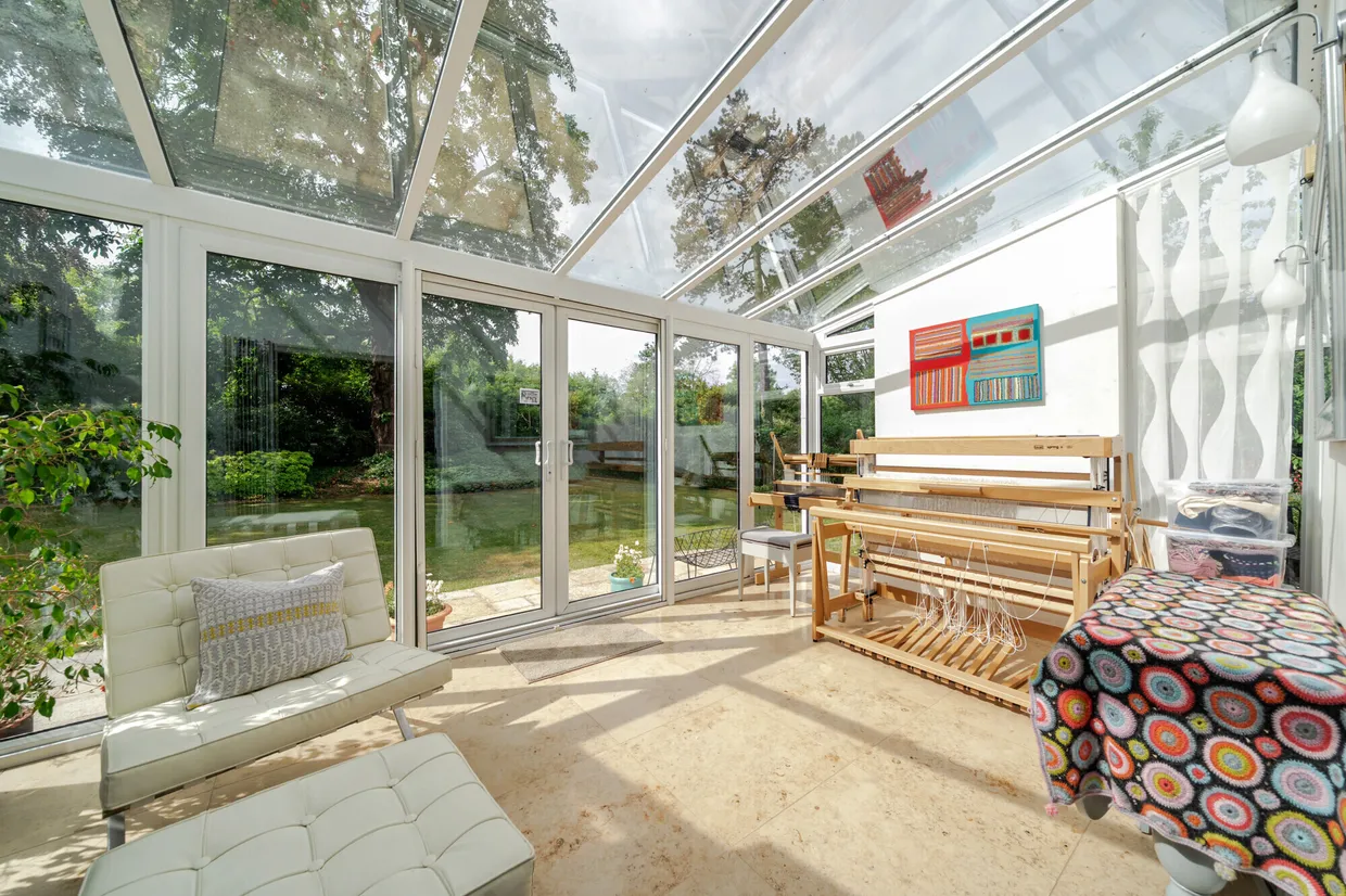 The Worple, Wraysbury, TW19 photo 15