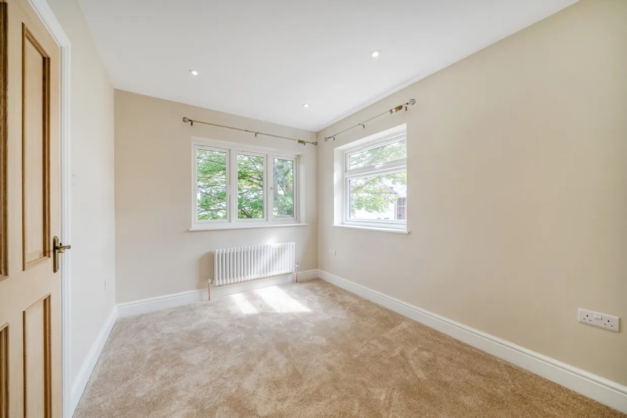 Shooters Hill Road SE3 photo 14