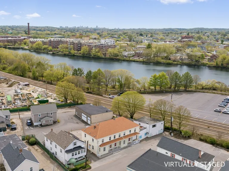 110 Harvard St, Waltham, MA 02453