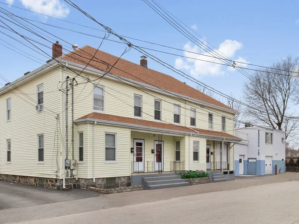110 Harvard St, Waltham, MA 02453
