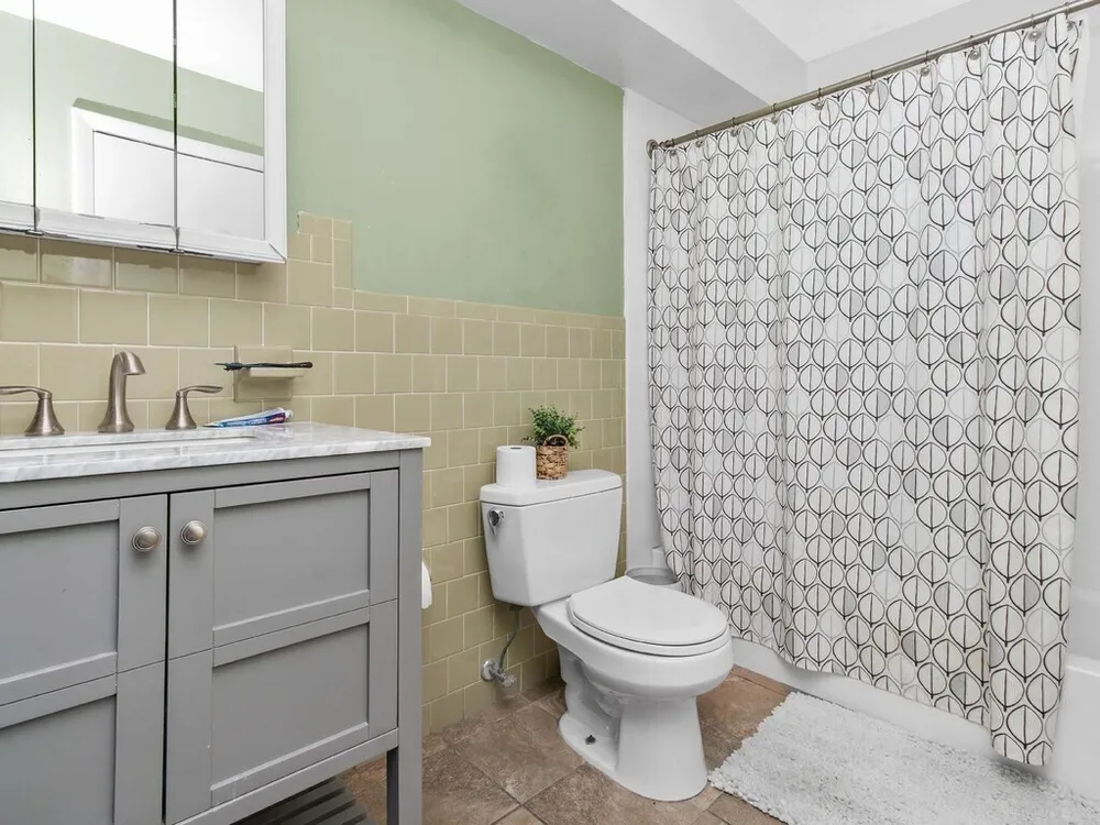 110 Harvard St, Waltham, MA 02453