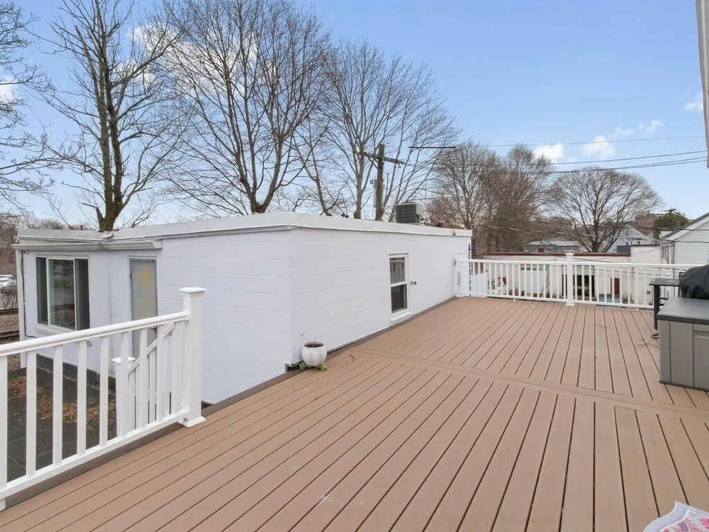 110 Harvard St, Waltham, MA 02453