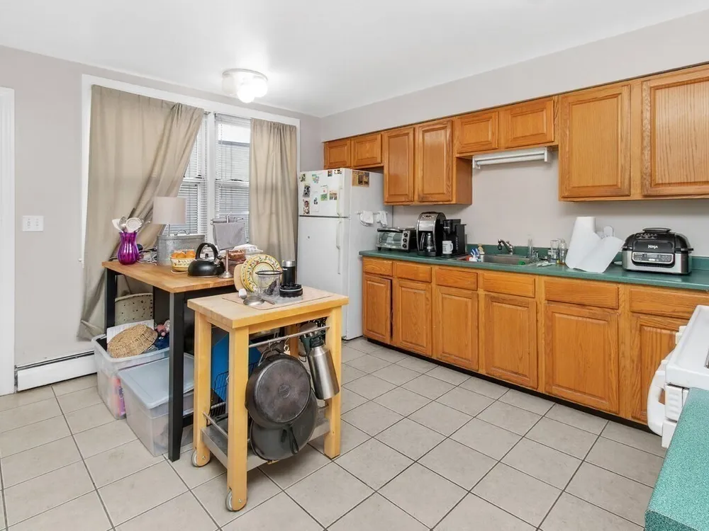 110 Harvard St, Waltham, MA 02453