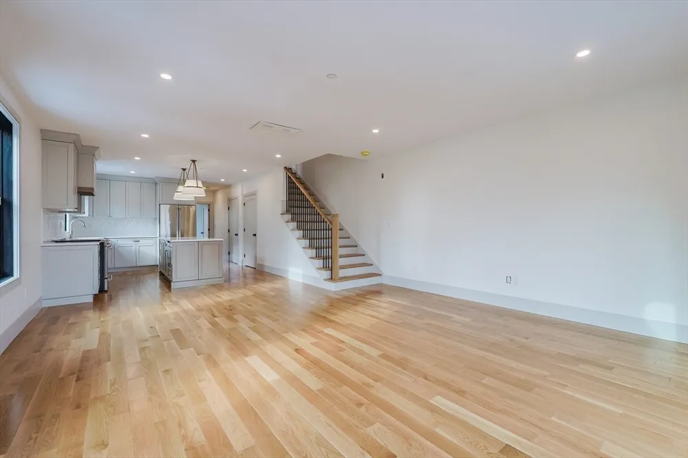 68 Rowe St, Boston, MA 02131
