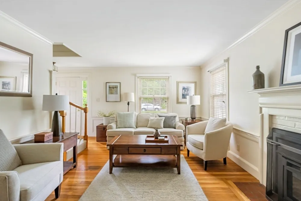 494 Cushing St, Hingham, MA 02043