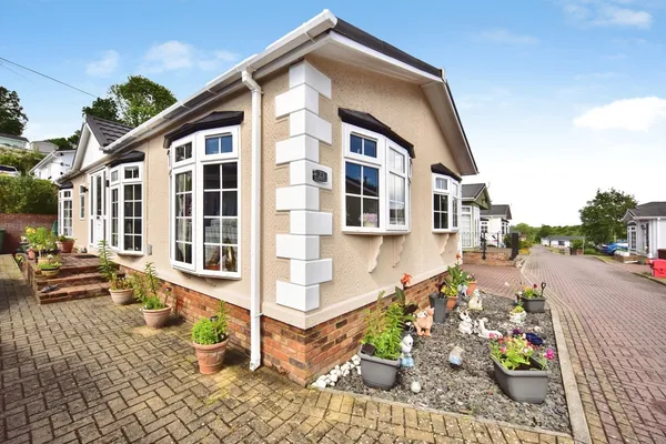 Franklins Avenue, Pilgrims Retreat, H...