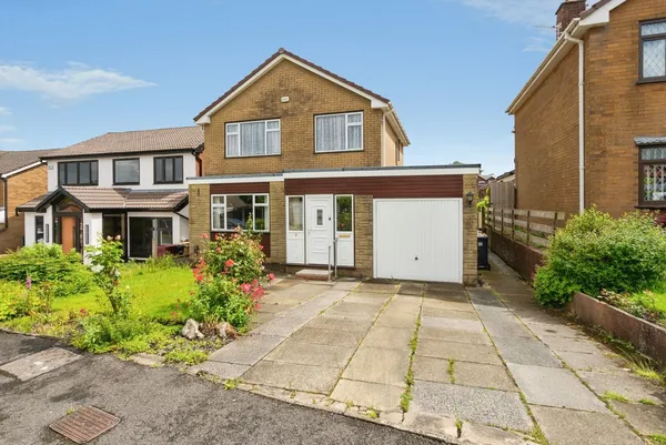 Whiting Grove, Bolton, Greater Manche...