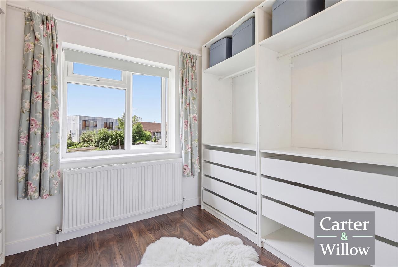 Cartwright Road, Dagenham, Essex Image 14