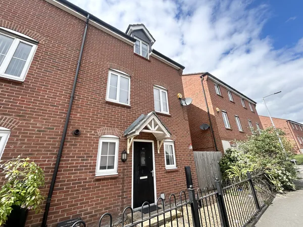 Dean Lane, Manchester, M40