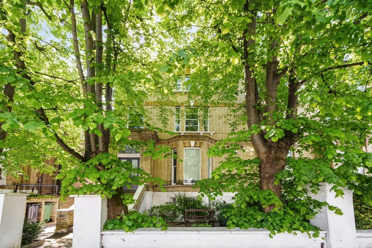 King Henrys Road London NW3 photo 3
