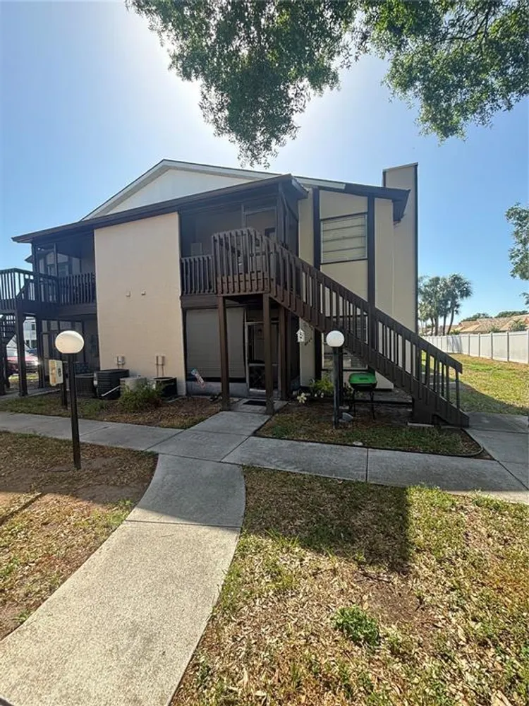 3866 59th Ave W, Bradenton, FL 34210