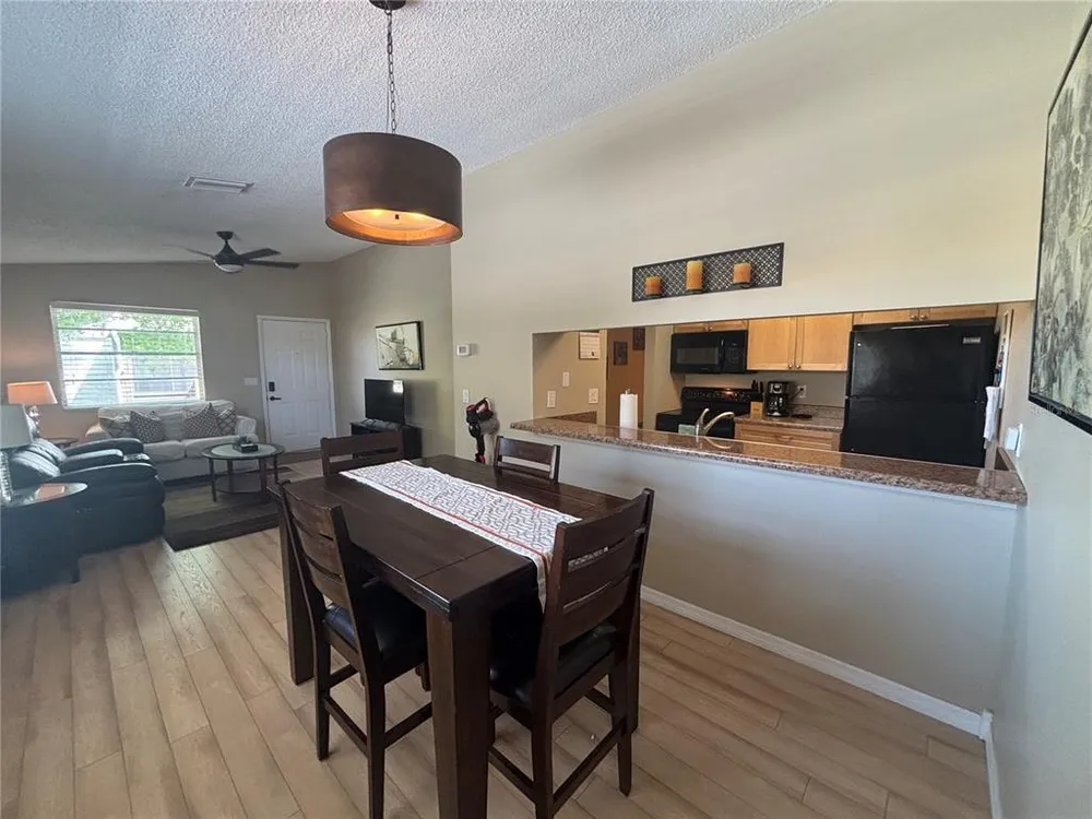 3866 59th Ave W, Bradenton, FL 34210