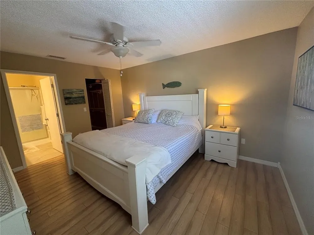3866 59th Ave W, Bradenton, FL 34210