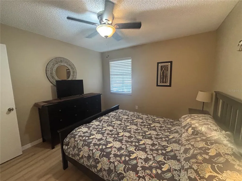 3866 59th Ave W, Bradenton, FL 34210