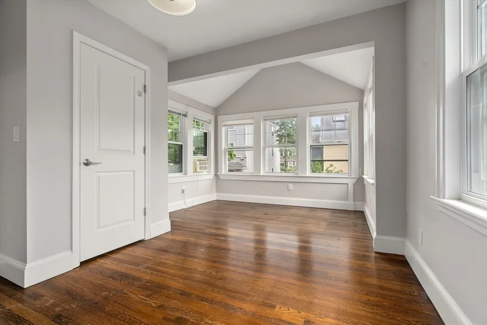 5 Fenno St, Cambridge, MA 02138