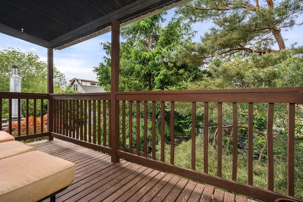 5 Fenno St, Cambridge, MA 02138