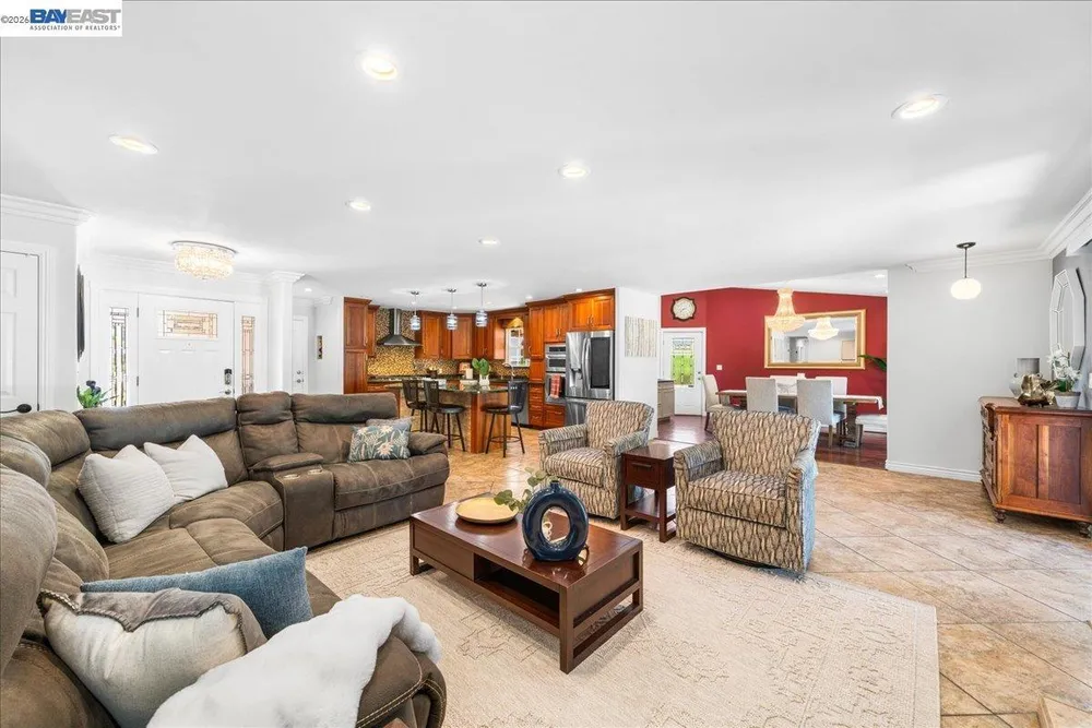 960 Kern Ct, Livermore, CA 94551