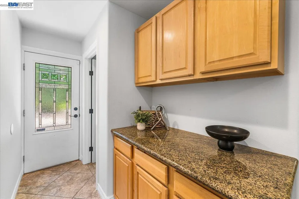960 Kern Ct, Livermore, CA 94551
