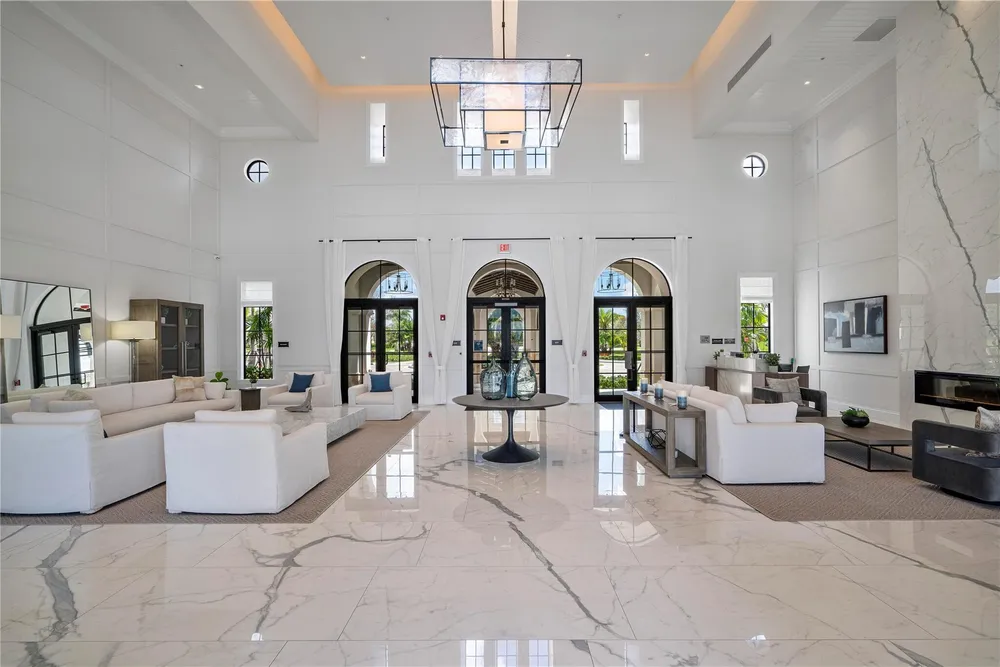 9245 W Parkland Bay Trail, Parkland, FL 33076